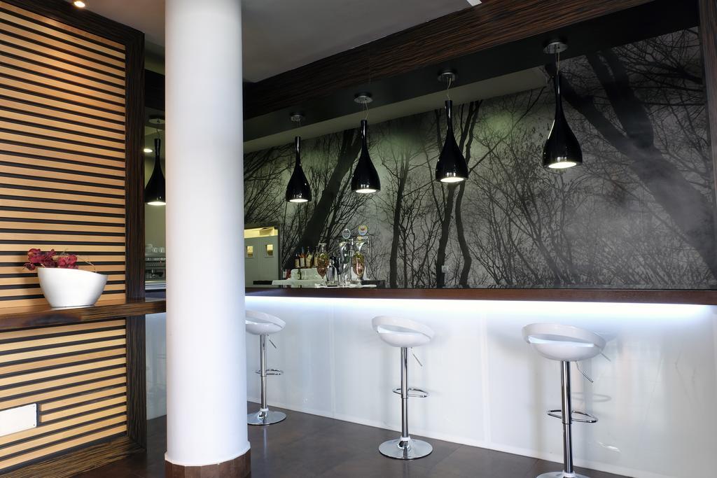Hotel Asset Torrejón Torrejón de Ardoz Eksteriør billede