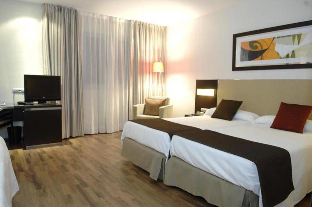 Hotel Asset Torrejón Torrejón de Ardoz Eksteriør billede